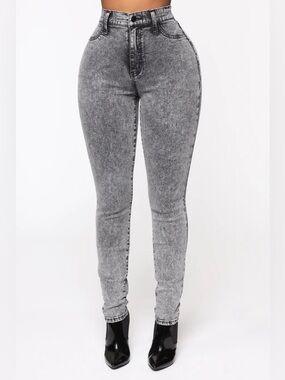 Fashion Nova - High-Rise Acid Wash Black Skinny Jeans, 3